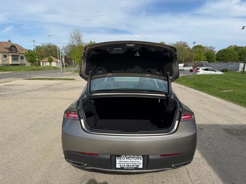 Used 2020 Lincoln MKZ FWD image 8