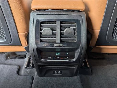 Used 2025 BMW X4 xDrive30i AWD/4WD image 19