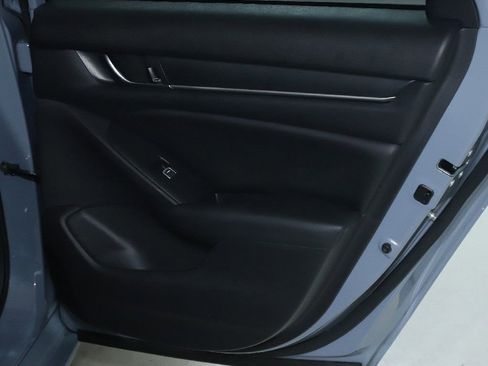 Used 2022 Honda Accord Sport image 29