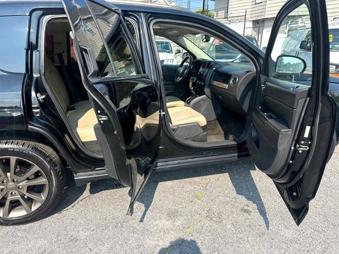 Used 2016 Jeep Compass 75th Anniversary w/ Power Value Group image 34