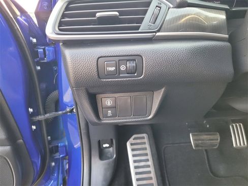 Used 2018 Honda Accord Sport image 25