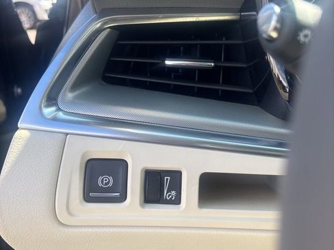 Certified 2025 Cadillac XT5 Premium Luxury FWD image 14