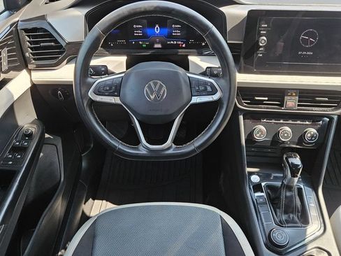 Used 2025 Volkswagen Taos S AWD/4WD image 18