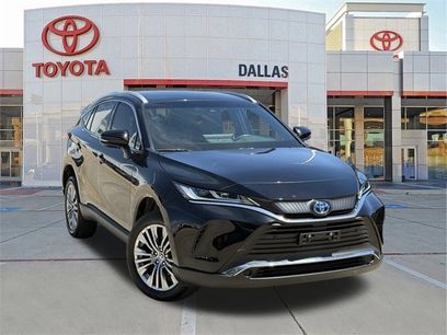 Used 2022 Toyota Venza XLE