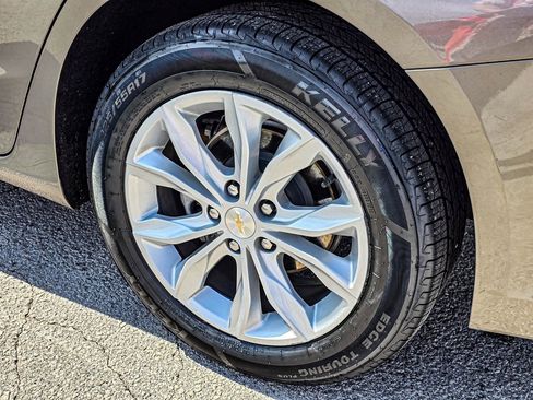 Certified 2025 Chevrolet Malibu LT image 10