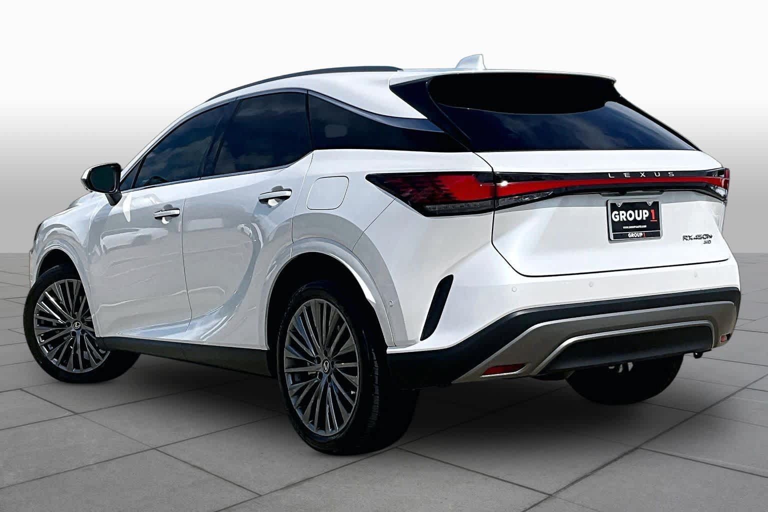Used 2026 Lexus RX 450h AWD w/ Convenience Package image 12