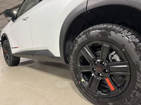 New 2026 Nissan Rogue SV w/ Rock Creek Premium Package AWD/4WD image 18