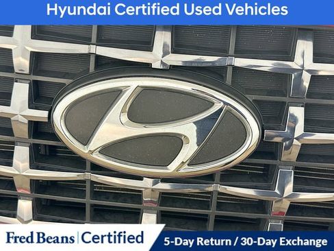 Certified 2023 Hyundai Venue SEL image 27