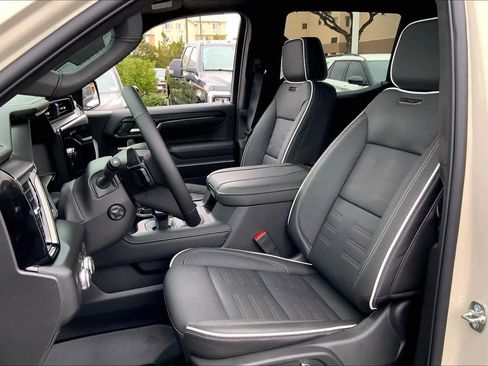 Used 2026 GMC Sierra 1500 AT4X image 7