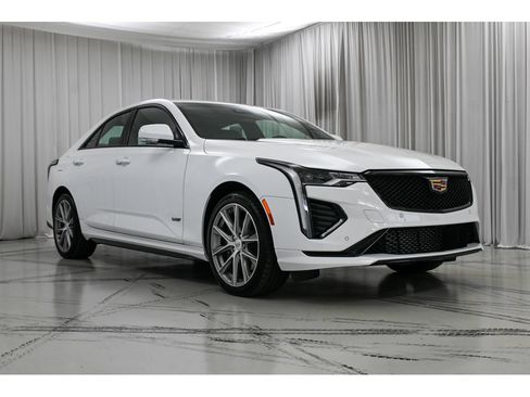 Used 2020 Cadillac CT4 V w/ Climate Package AWD/4WD image 2
