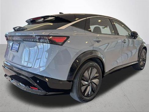 Certified 2024 Nissan Ariya FWD image 8