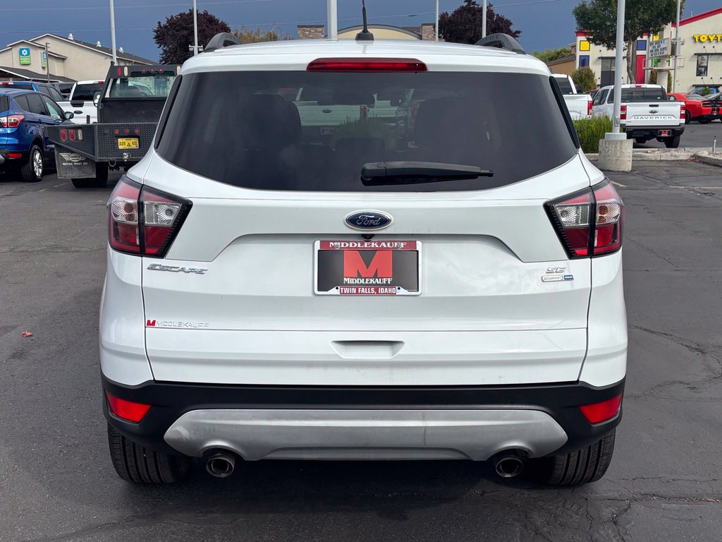 Used 2018 Ford Escape SE AWD/4WD image 4