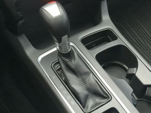 Used 2018 Ford Escape Titanium image 34