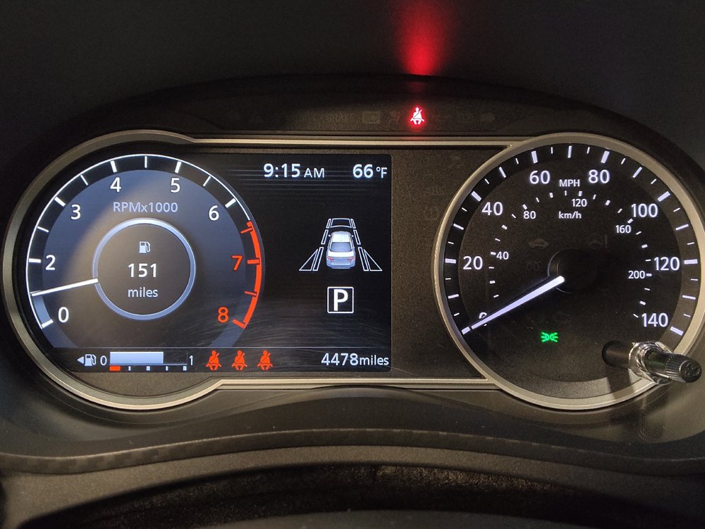 Used 2025 Nissan Versa SV w/ Trunk Package FWD image 23