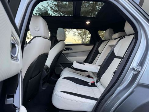 Used 2018 Land Rover Range Rover Velar R-Dynamic SE AWD/4WD image 5