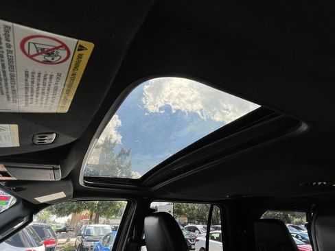 Used 2017 Ford Expedition EL Limited image 17