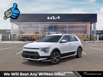 New 2025 Kia Niro EX