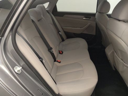 Used 2018 Hyundai Sonata SEL w/ Tech Package 02 image 19