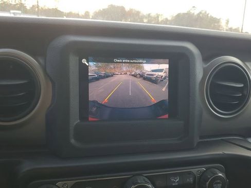 Certified 2020 Jeep Gladiator Sport w/ Quick Order Package 24S image 25