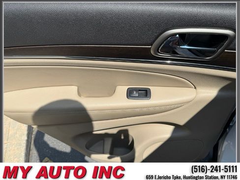 Used 2014 Jeep Grand Cherokee Limited AWD/4WD image 39
