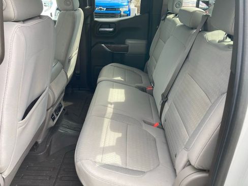 Used 2021 GMC Sierra 1500 SLE image 12