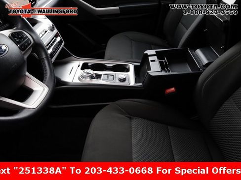 Used 2024 Ford Explorer XLT image 43