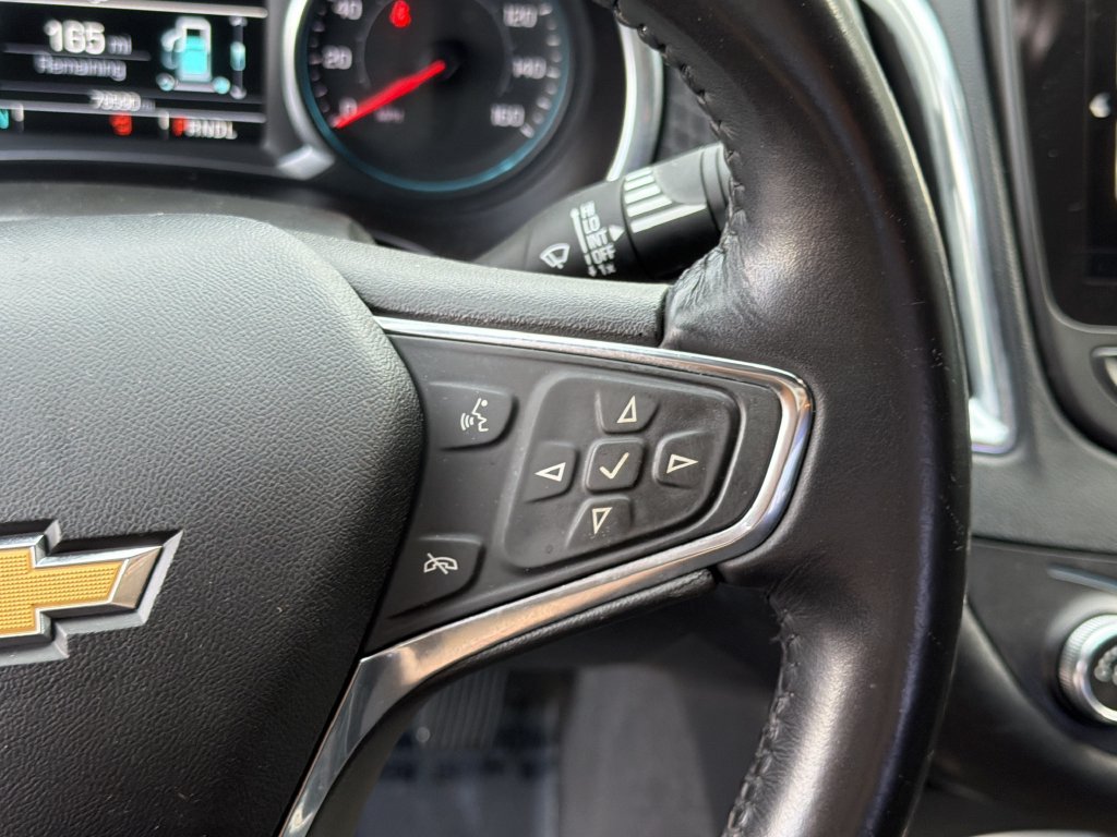 Used 2018 Chevrolet Malibu LT FWD image 25