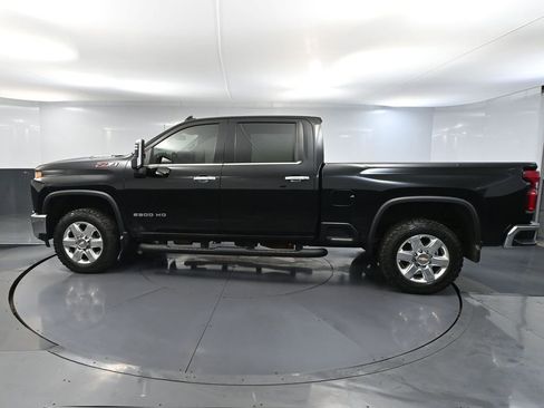 Used 2021 Chevrolet Silverado 2500 LTZ image 11