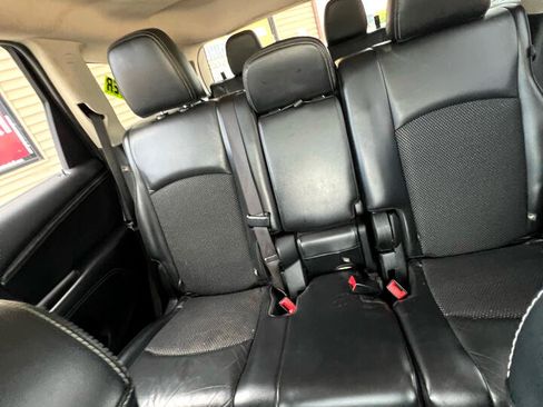 Used 2018 Dodge Journey Crossroad image 23