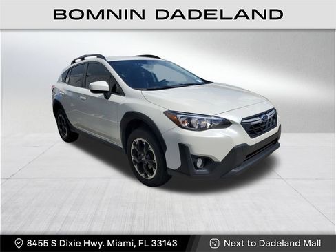 Used 2023 Subaru Crosstrek 2.0i Premium image 1