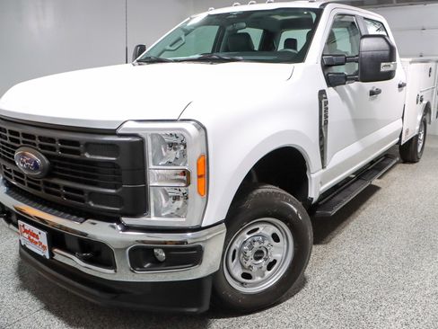 Used 2023 Ford F250 XL w/ FX4 Off-Road Package image 33