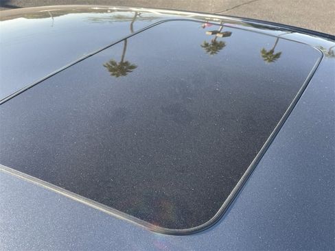 Used 2019 Lincoln MKZ Reserve w/ Reserve Plus Package image 8