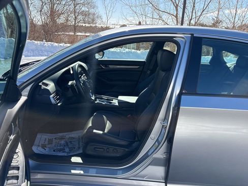 Used 2022 Honda Accord Sport image 21