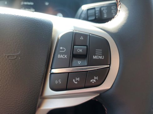 New 2026 Ford Explorer Active AWD/4WD image 15