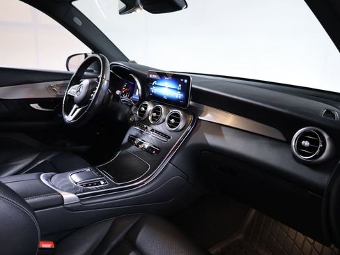 Used 2022 Mercedes-Benz GLC 300 4MATIC image 48