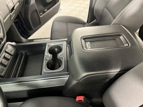 Used 2017 Chevrolet Silverado 1500 LT w/ All Star Edition AWD/4WD image 28