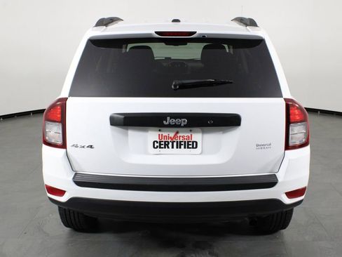 Used 2017 Jeep Compass Sport image 7