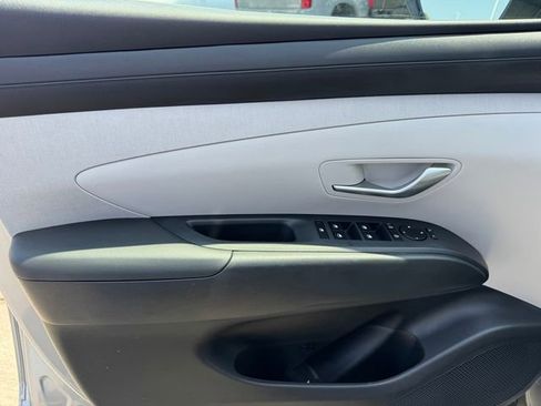 Used 2025 Hyundai Tucson SEL FWD image 16