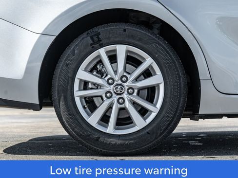 Certified 2025 Toyota Camry LE image 9