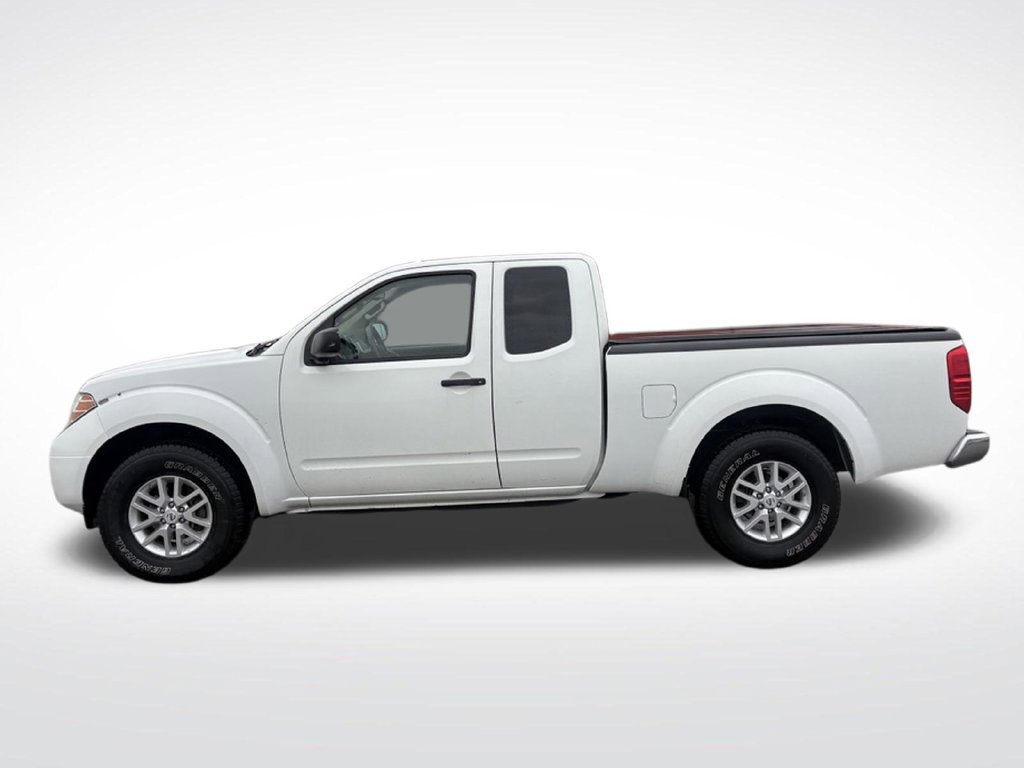 Used 2016 Nissan Frontier SV AWD/4WD image 5