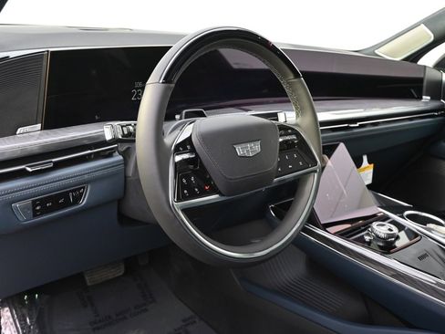 New 2025 Cadillac Escalade IQ Luxury 2 image 11