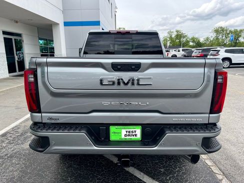 New 2026 GMC Sierra 2500 Denali Ultimate AWD/4WD image 6