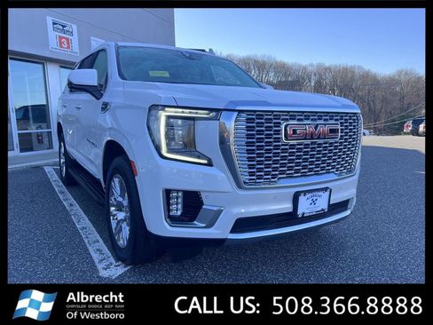 Used 2022 GMC Yukon Denali AWD/4WD image 7