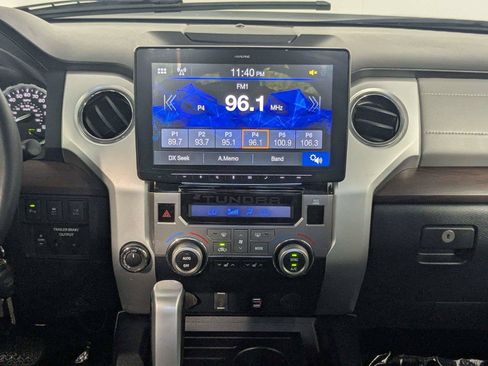 Used 2018 Toyota Tundra Limited w/ Limited Premium Package AWD/4WD image 39