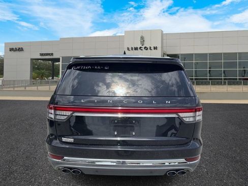 Used 2022 Lincoln Aviator Reserve w/ Elements Package Plus image 4