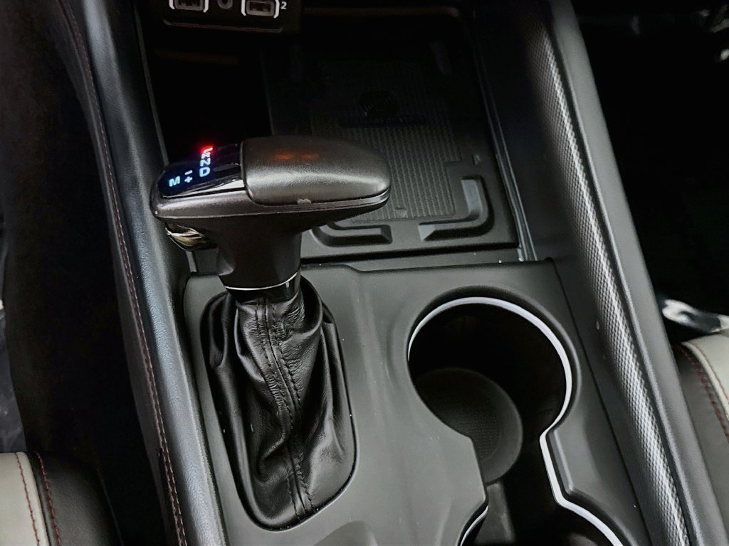 Used 2023 Dodge Durango R/T w/ Tow 'N Go Package AWD/4WD image 11