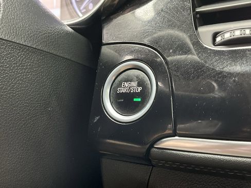 Certified 2018 Buick Encore Preferred FWD image 19