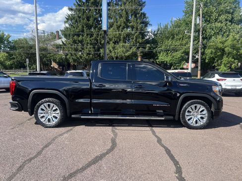 Used 2020 GMC Sierra 1500 Denali w/ Denali Premium Package AWD/4WD image 8