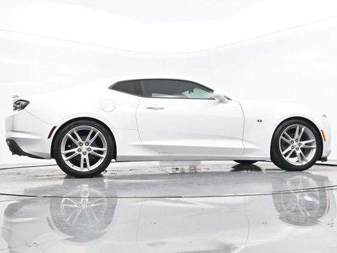 Used 2020 Chevrolet Camaro LT w/ RS Package image 46
