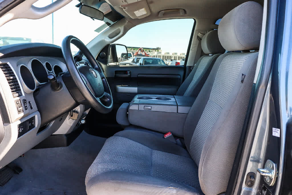 Used 2009 Toyota Tundra 2WD CrewMax w/ Tow Pkg image 16